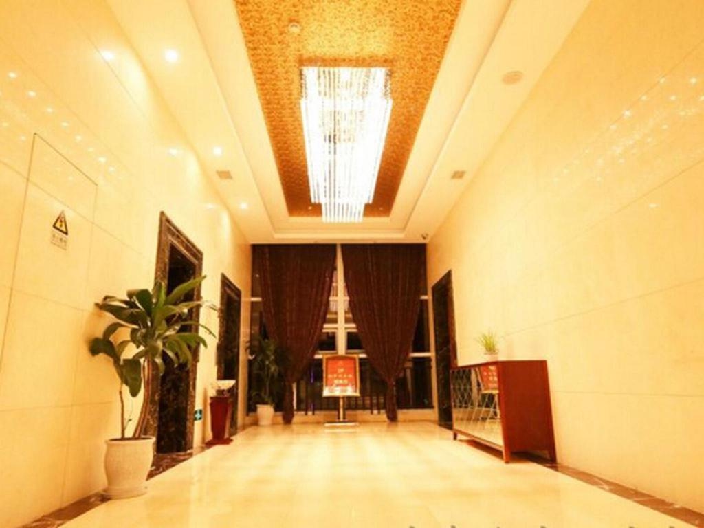 Chengdu Xiang Yu Hotel Екстериор снимка